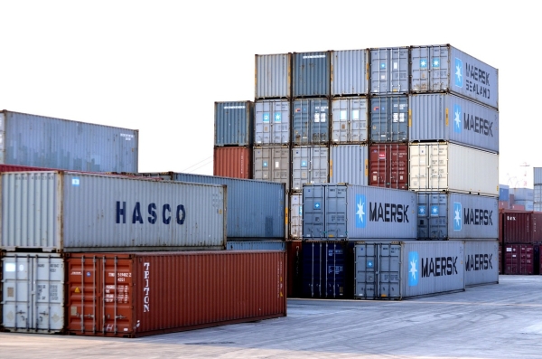 Intermodal shipping containers delivered internationall Intermodal shipping containers delivered internationally